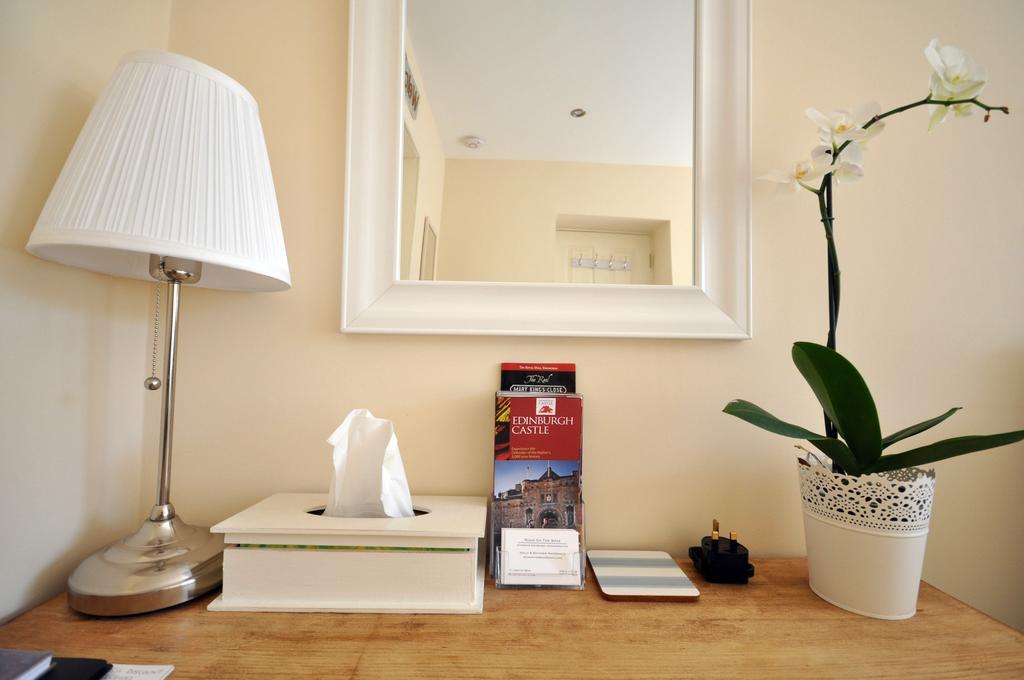 Room On The Brae Edinburgh Buitenkant foto
